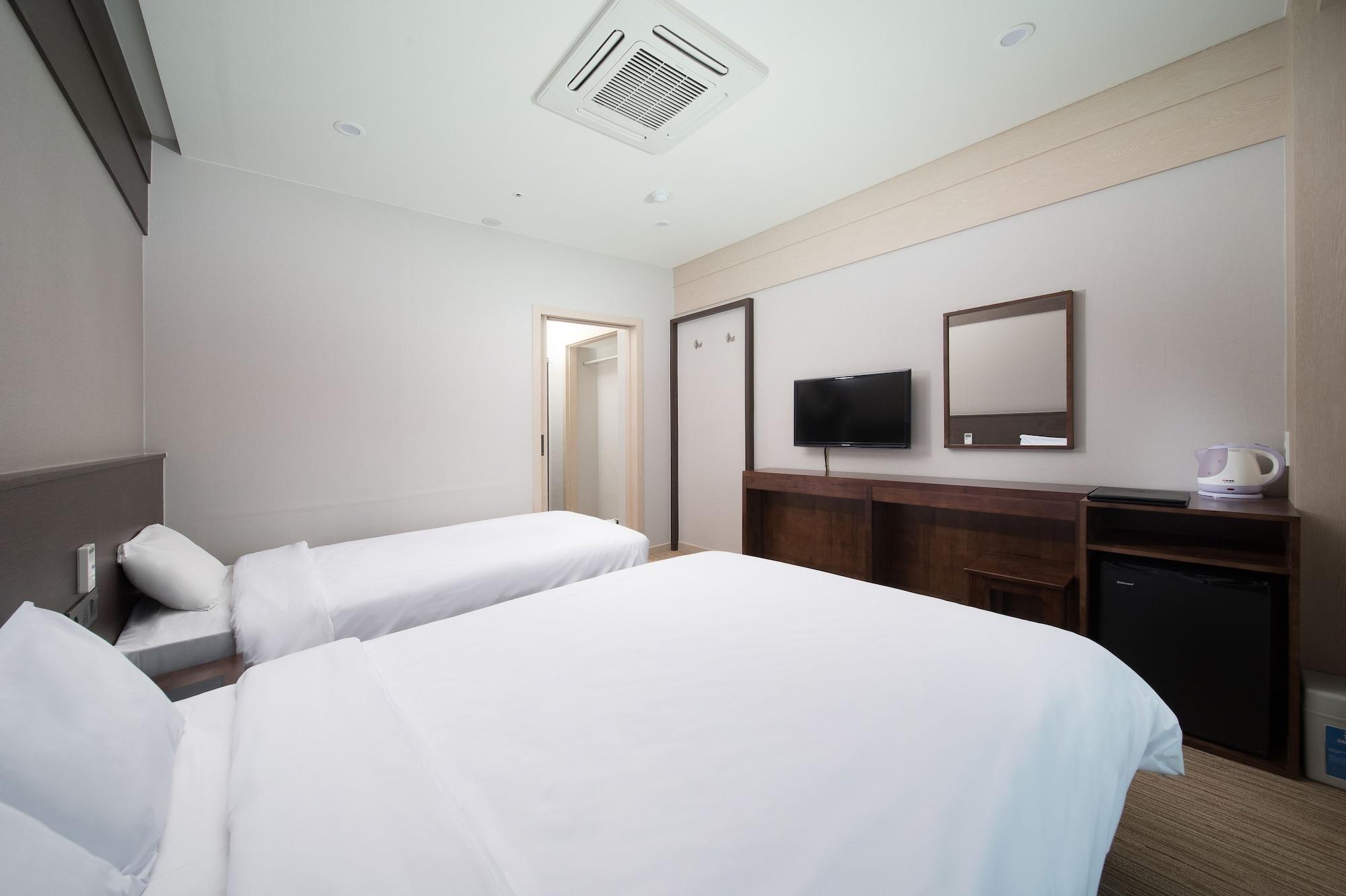 Jeju Palace Hotel Екстер'єр фото